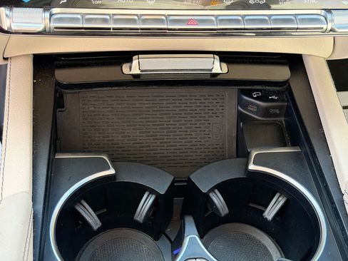 Used 2020 Mercedes-Benz GLE 350 4MATIC image 30