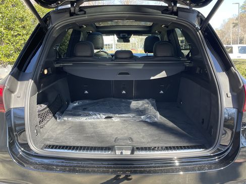 Certified 2025 Mercedes-Benz GLE 350 4MATIC w/ AMG Line Exterior image 10