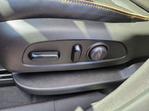 Used 2023 GMC Terrain AT4 w/ Infotainment Package II image 17