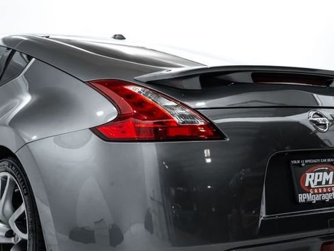 Used 2014 Nissan 370Z Touring w/ Sport Package image 11
