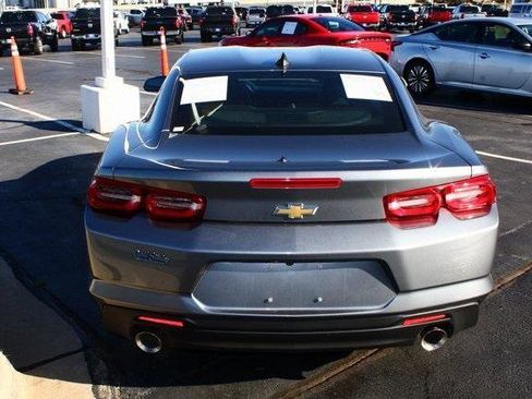 Used 2022 Chevrolet Camaro LT image 8