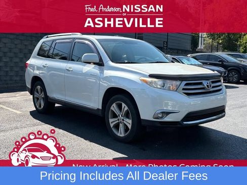 Used 2013 Toyota Highlander Limited AWD/4WD image 1
