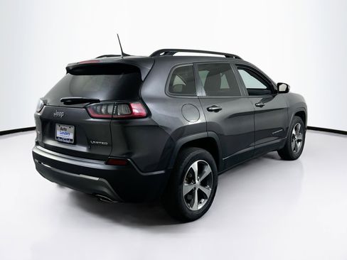 Used 2022 Jeep Cherokee Limited image 5