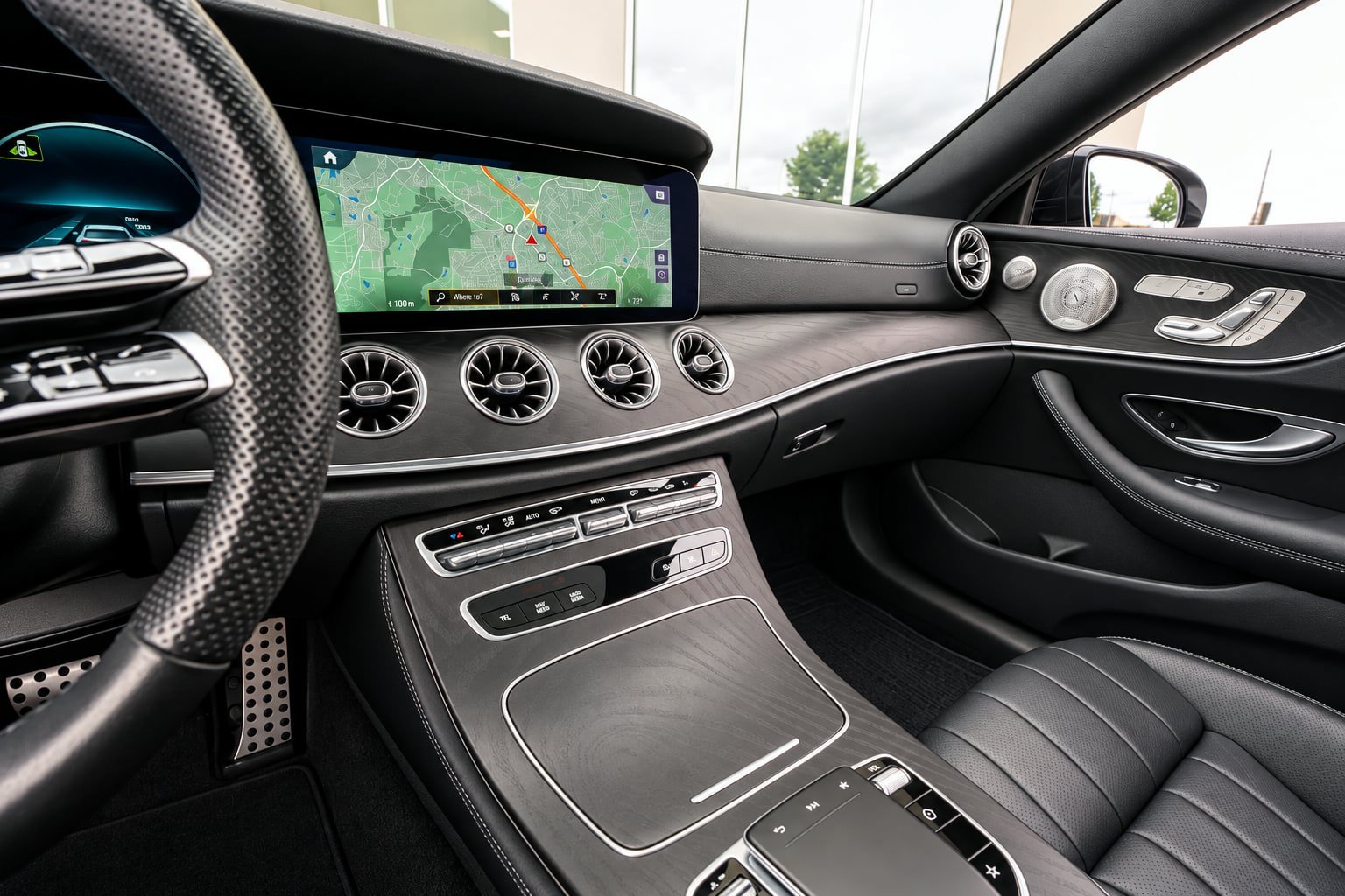 Used 2023 Mercedes-Benz E 450 Coupe image 34