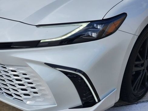 Used 2026 Toyota Camry XSE FWD image 9