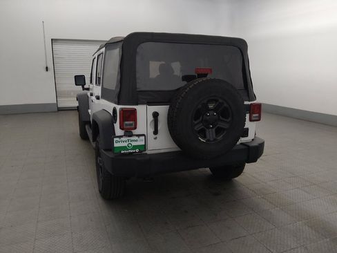 Used 2017 Jeep Wrangler Unlimited Sport AWD/4WD image 6