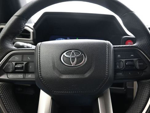 Used 2024 Toyota Tacoma TRD Off-Road AWD/4WD image 7