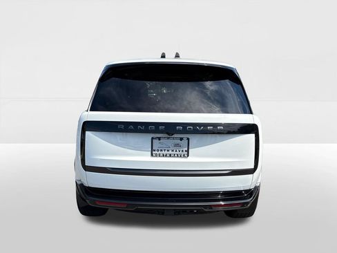 Used 2025 Land Rover Range Rover Long Wheelbase SE AWD/4WD image 3