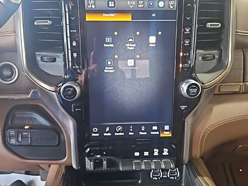 Used 2024 RAM 3500 Limited image 33