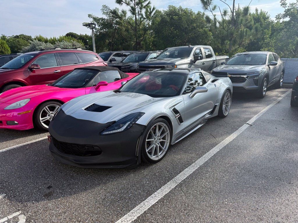 Used 2019 Chevrolet Corvette Grand Sport RWD image 2