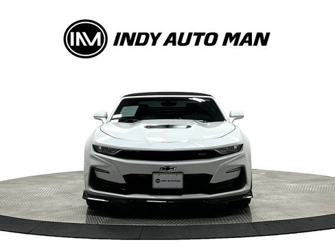 Used 2020 Chevrolet Camaro SS RWD image 9