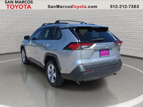 Used 2021 Toyota RAV4 XLE AWD/4WD image 8