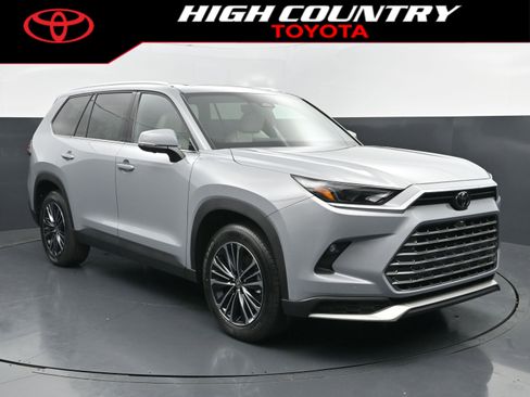 New 2026 Toyota Grand Highlander AWD Hybrid image 7