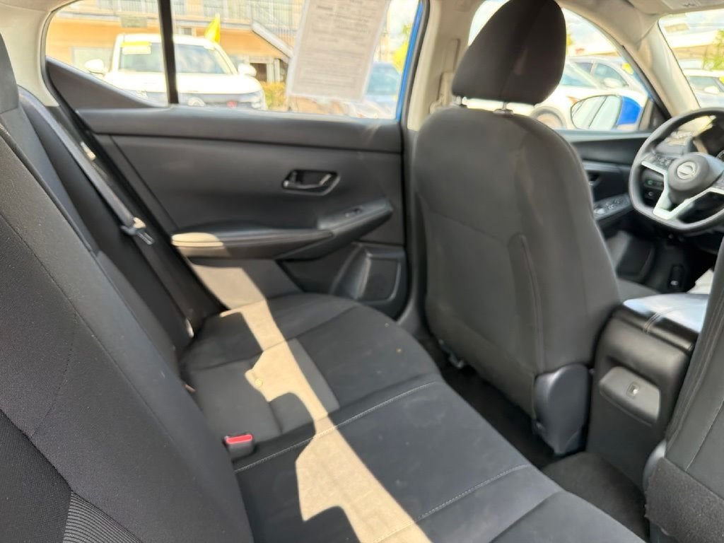 Used 2025 Nissan Sentra SV FWD image 12