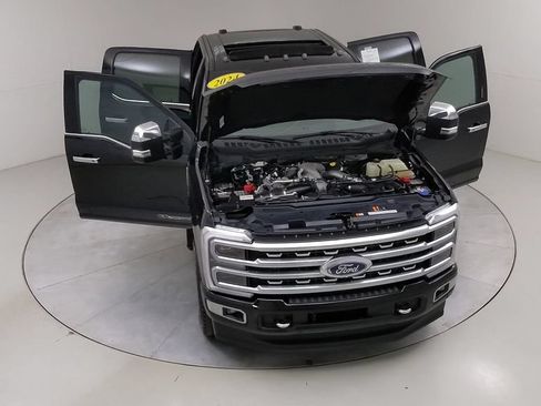 Certified 2024 Ford F250 Platinum AWD/4WD image 48