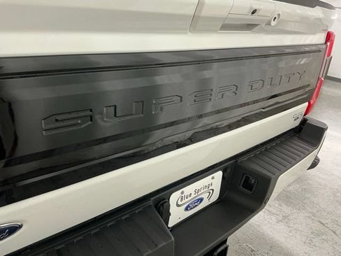 New 2026 Ford F250 Platinum AWD/4WD image 6