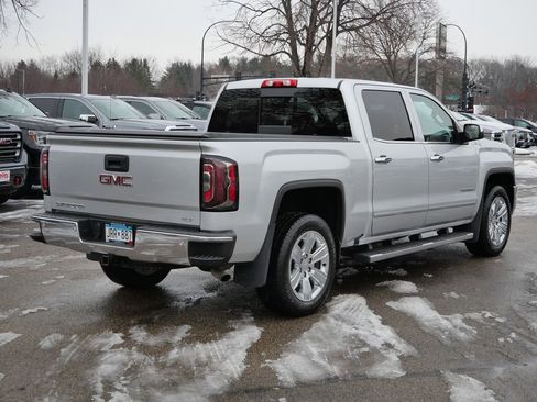 Used 2017 GMC Sierra 1500 SLT image 9