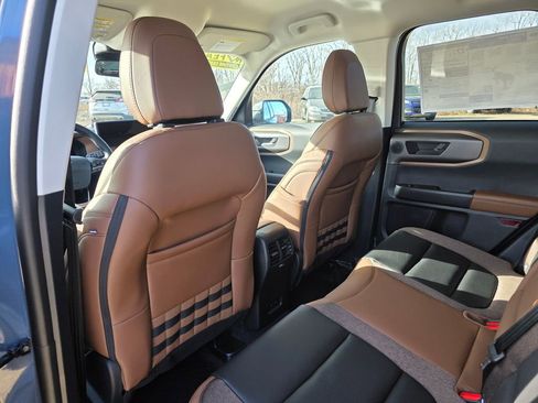 New 2026 Ford Bronco Sport Outer Banks w/ Outer Banks Tech Package+ AWD/4WD image 18