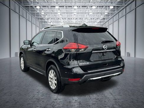 Used 2017 Nissan Rogue SV AWD/4WD image 20