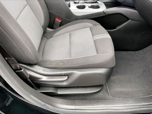 Used 2024 Chevrolet Blazer LT image 34