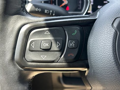 Used 2023 Jeep Wrangler Unlimited Sport AWD/4WD image 21