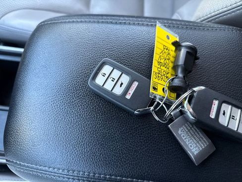 Used 2015 Honda CR-V EX-L image 29