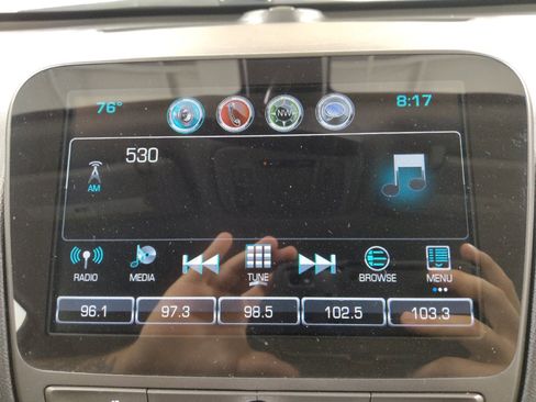 Used 2018 Chevrolet Malibu LT FWD image 25