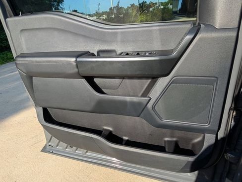 Used 2021 Ford F150 XL w/ STX Appearance Package RWD image 13