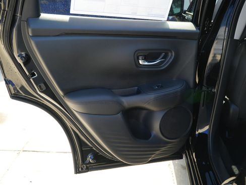 New 2026 Honda HR-V LX image 17