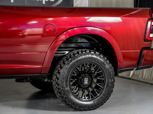 Used 2020 RAM 2500 Laramie w/ Night Edition AWD/4WD image 14