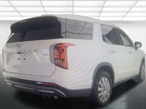 Used 2024 Hyundai Palisade SEL AWD/4WD image 2