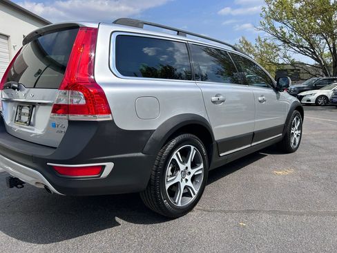Used 2014 Volvo XC70 T6 image 3