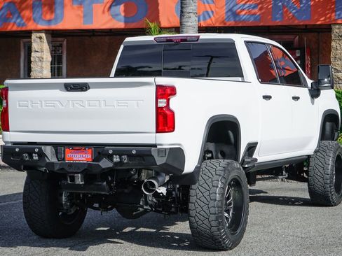 Used 2021 Chevrolet Silverado 3500 LTZ w/ LTZ Premium Package image 10