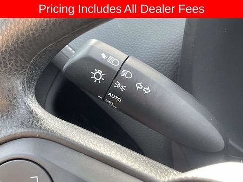 Used 2024 Toyota RAV4 XLE AWD/4WD image 27