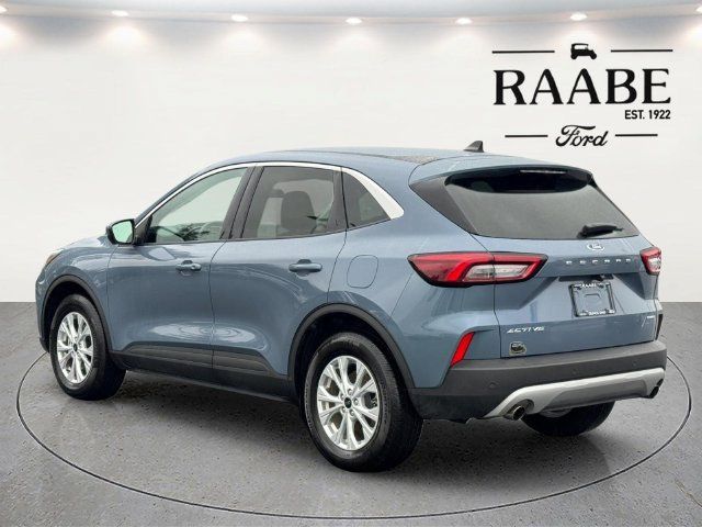 Used 2023 Ford Escape Active w/ Tech Pack #2 AWD/4WD image 5