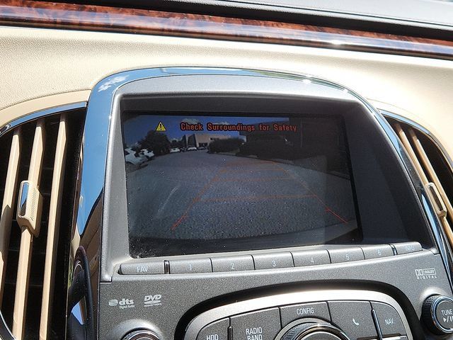 Used 2012 Buick LaCrosse Touring FWD image 18