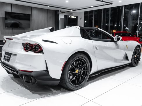 Used 2023 Ferrari 812 GTS RWD image 52