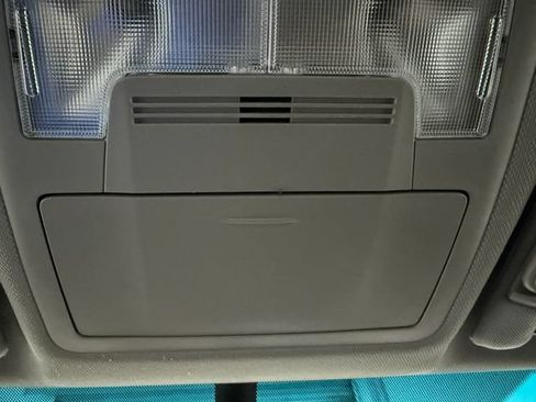 Used 2014 Toyota Camry SE FWD image 21