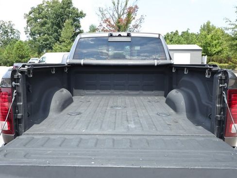 Used 2017 RAM 2500 Laramie w/ Sport Appearance Group AWD/4WD image 8