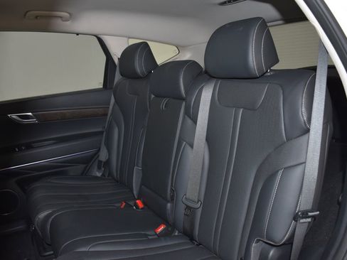 Used 2024 Genesis GV80 2.5T image 24