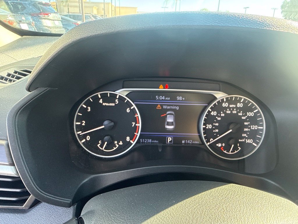 Used 2024 Nissan Altima 2.5 SV FWD image 17