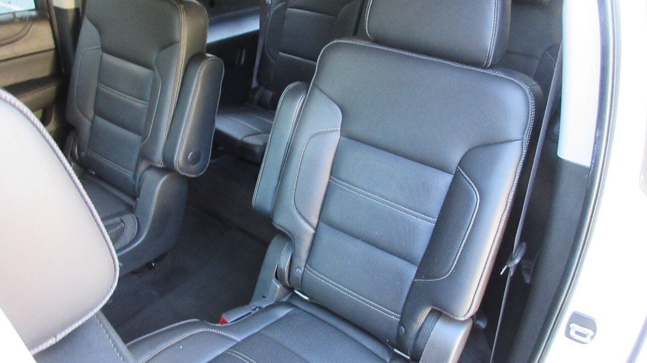 Used 2016 GMC Yukon XL Denali w/ Open Road Package RWD image 15