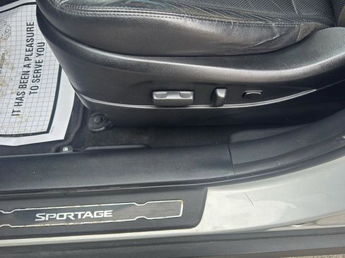 Used 2013 Kia Sportage SX w/ SX Premium Pkg image 16