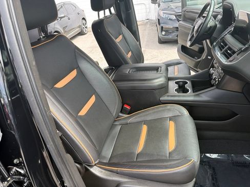 Used 2022 GMC Yukon AT4 AWD/4WD image 11