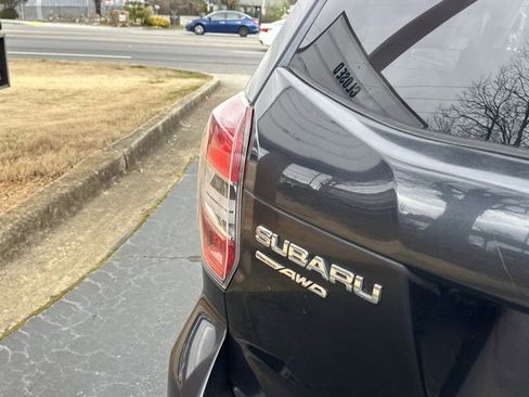 Used 2015 Subaru Forester 2.5i Touring w/ Eyesight & Navigation System image 21