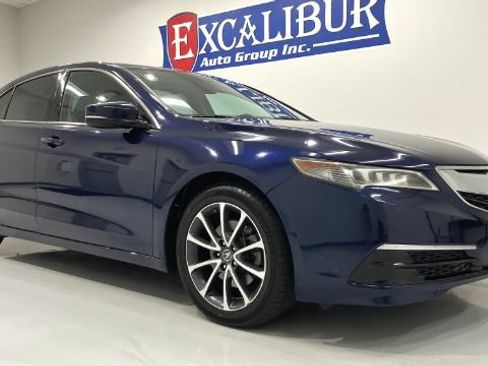 Used 2015 Acura TLX V6 w/ Technology Package FWD image 4