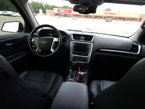 Used 2015 GMC Acadia SLT w/ Open Road Package AWD/4WD image 24