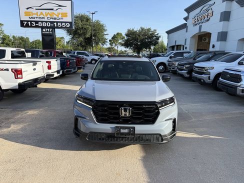 Used 2025 Honda Pilot Black Edition image 43