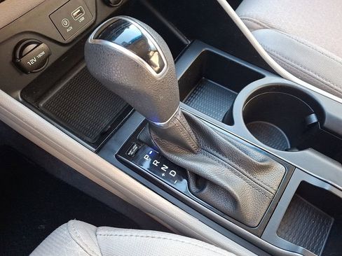 Used 2018 Hyundai Tucson SEL image 14