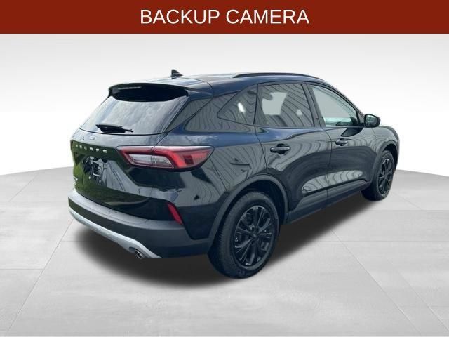 Used 2025 Ford Escape Active FWD image 7